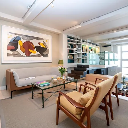 Between Saint Germain & Eiffel Tower High Ceiling Renovated Townhouse Terrace Ac!!!! Appartamento *